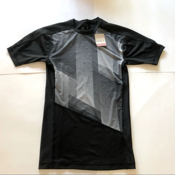3/$25 Reebok One Series Training Compression Tee Size S - Picture 2 of 8